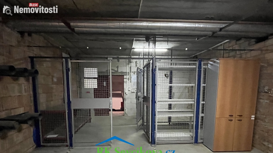 Pronájem skladu 236 m², Brno - Bystrc