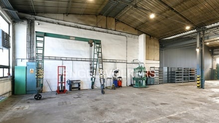 Pronájem výrobního prostoru 977 m², Plzeň - Východní Předměstí