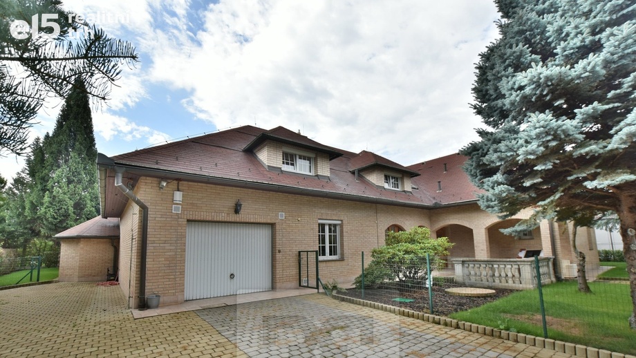 Prodej rodinné domy, 336 m² - Průhonice