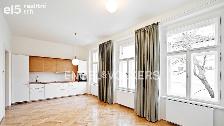 Pronájem byty 2+kk, 65 m² - Praha - Nové Město