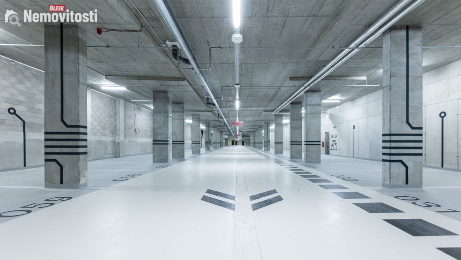 Pronájem garážového stání 13 m², Praha - Vysočany