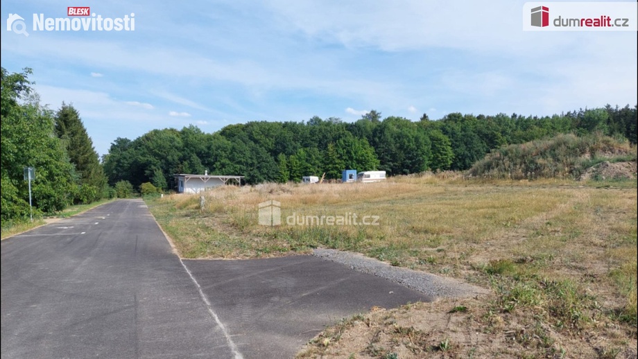 Prodej stavebního pozemku 1 255 m², Semněvice