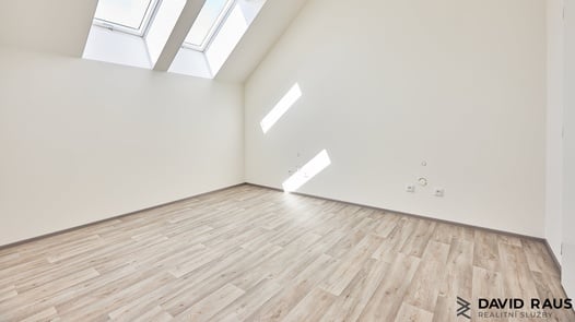 Pronájem kanceláře 14 m², Rajhrad