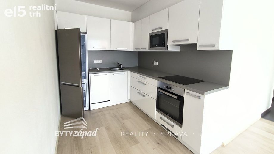Pronájem byty 2+kk, 52 m² - Plzeň - Severní Předměstí