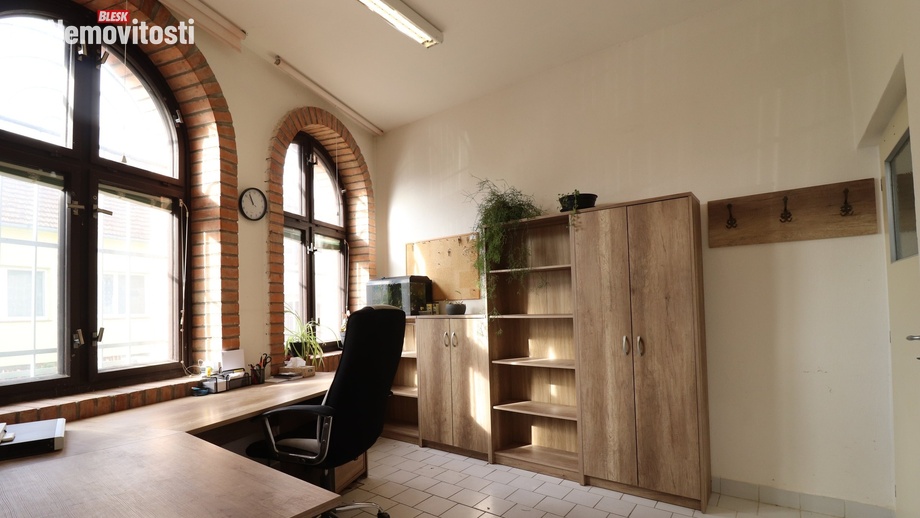 Pronájem kanceláře 12 m², Pohořelice