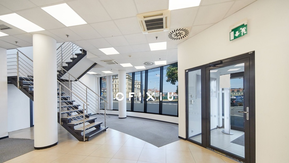 Pronájem kanceláře 191 m², Brno-město