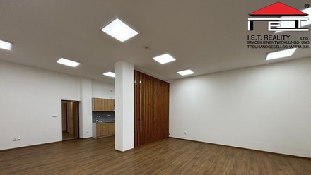 Pronájem skladu 719 m², Sedliště