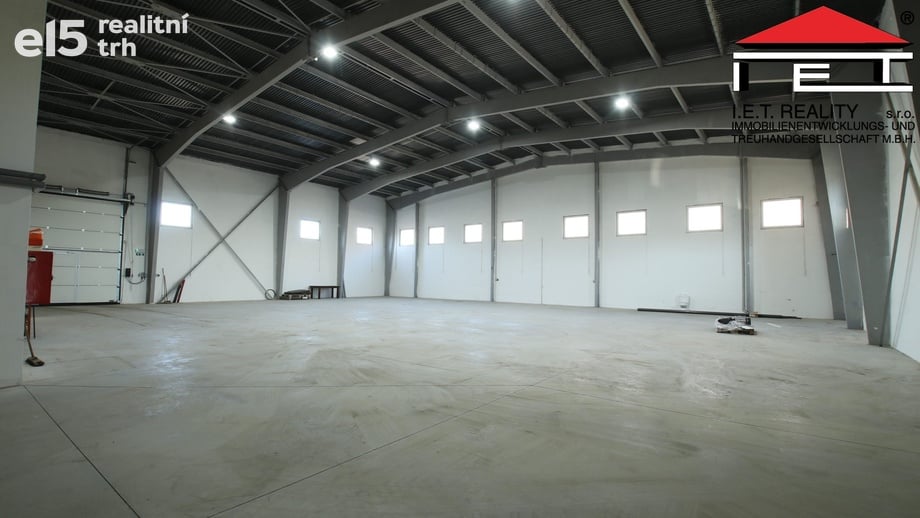 Pronájem skladu 719 m², Sedliště