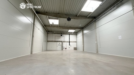 Pronájem skladu 452 m², Brno
