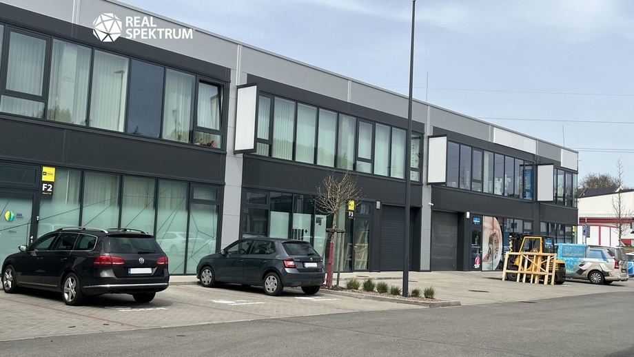 Pronájem skladu 452 m², Brno