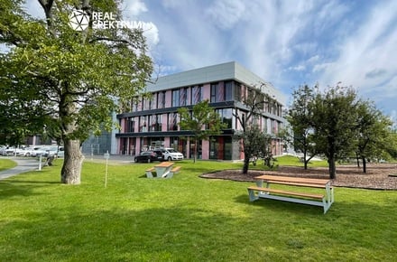 Pronájem kanceláře 960 m², Brno - Medlánky