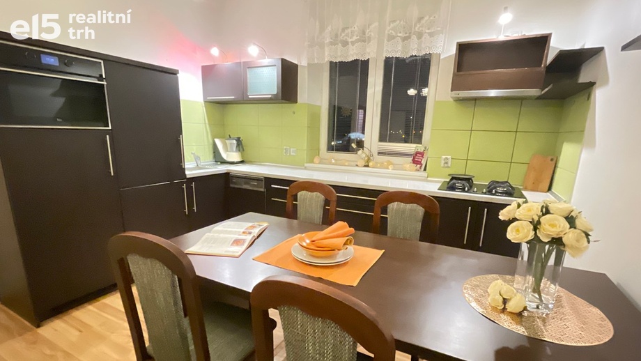 Pronájem byty 2+kk, 38 m² - Olomouc