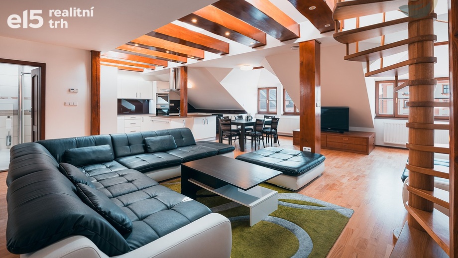 Prodej činžovní domy, 628 m² - Sušice