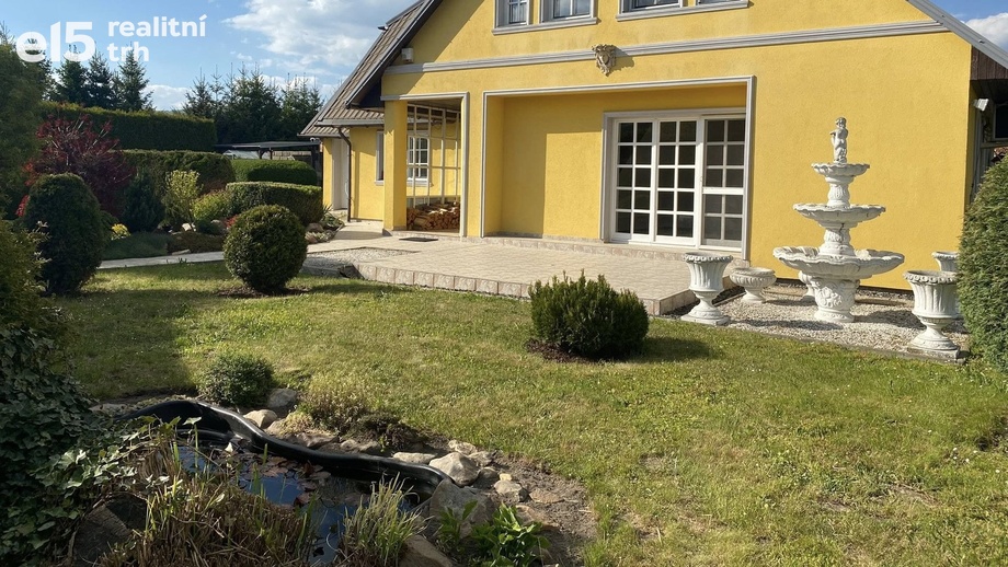 Prodej rodinné domy, 375 m² - Stvolínky