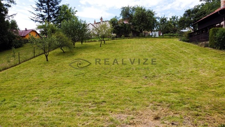 Prodej stavebního pozemku 1 111 m², Holubov