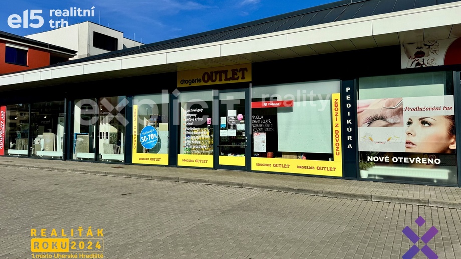 Pronájem obchodní prostory, 55 m² - Otrokovice