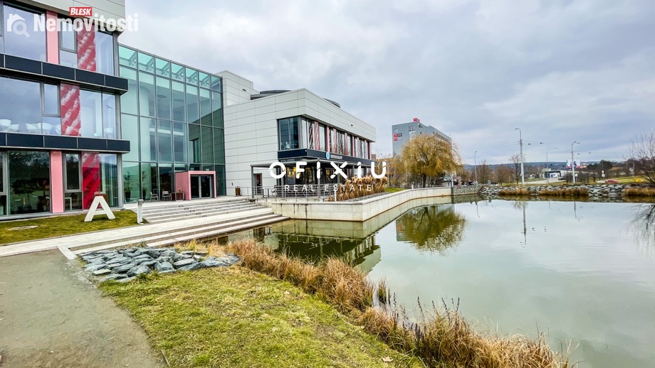 Pronájem kanceláře 500 m², Brno - Medlánky