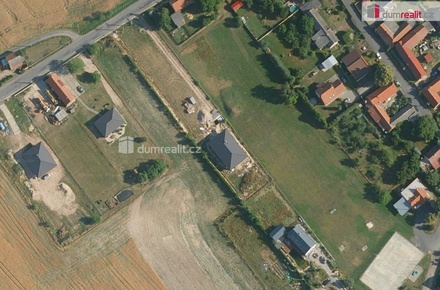 Prodej stavebního pozemku 2 295 m², Oleška