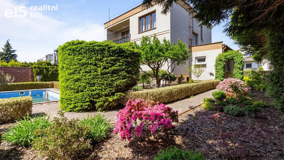 Prodej rodinné domy, 152 m² - Nové Strašecí