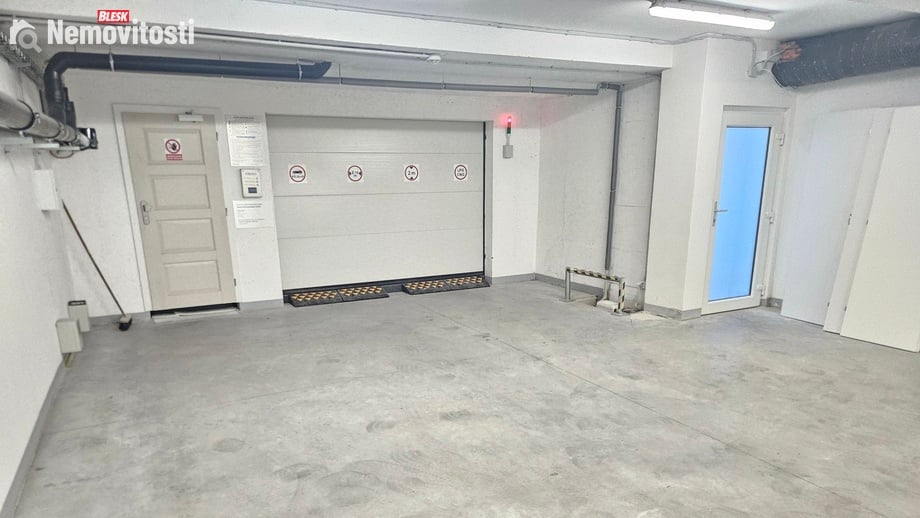 Prodej garážového stání 15 m², Brno - Zábrdovice