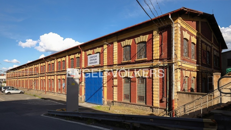 Pronájem skladu 14 528 m², Plzeň - Východní Předměstí