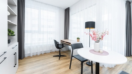 Pronájem bytu 2+kk 52 m², Praha - Vysočany