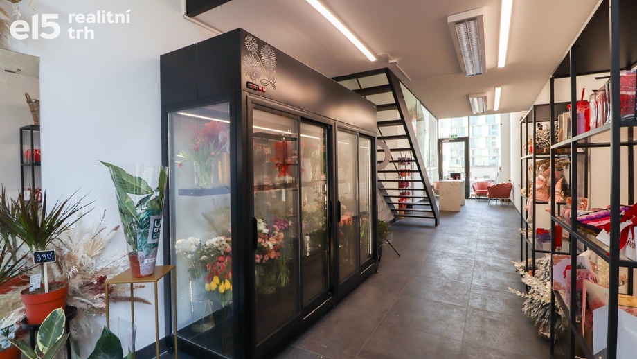 Pronájem obchodní prostory, 54 m² - Praha - Smíchov