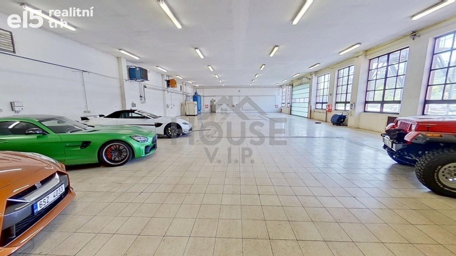 Pronájem obchodní prostory, 550 m² - Beroun-Město