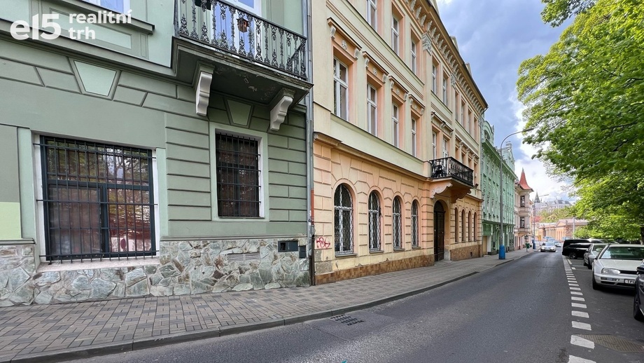 Pronájem byty 3+kk, 73 m² - Teplice