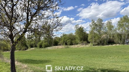 Prodej komerčního pozemku 13 700 m², Višňová