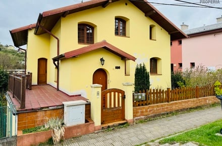 Prodej rodinného domu 242 m², Luhačovice