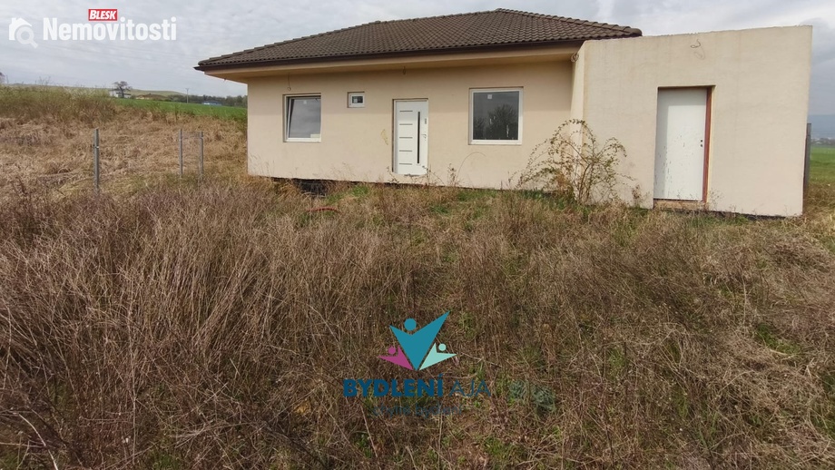 Prodej rodinného domu 83 m², Modlany - Kvítkov