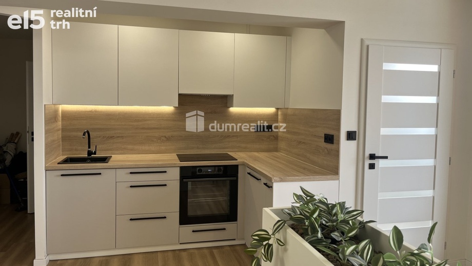 Pronájem byty 2+kk, 40 m² - Kralupy nad Vltavou