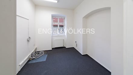 Pronájem kanceláře 155 m², Plzeň - Vnitřní Město