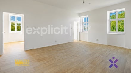 Prodej bytu 3+kk 65 m², Hostovlice