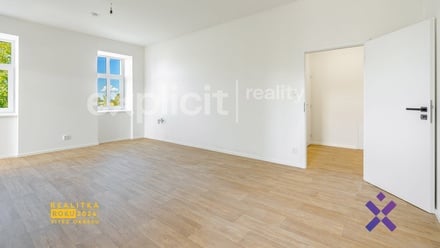 Prodej bytu 3+kk 65 m², Hostovlice