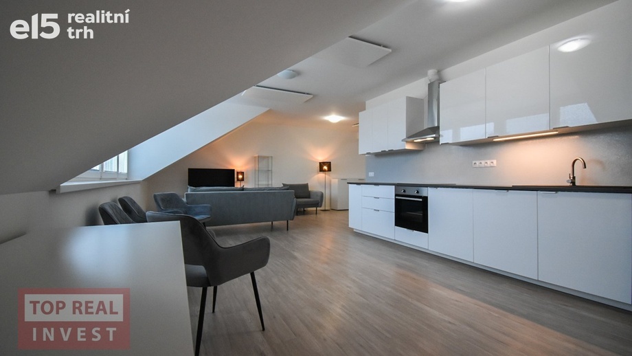 Pronájem byty 3+kk, 95 m² - Kroměříž