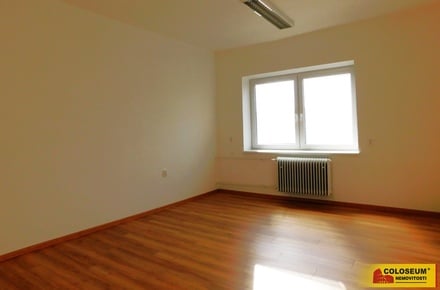 Pronájem kanceláře 22 m², Znojmo