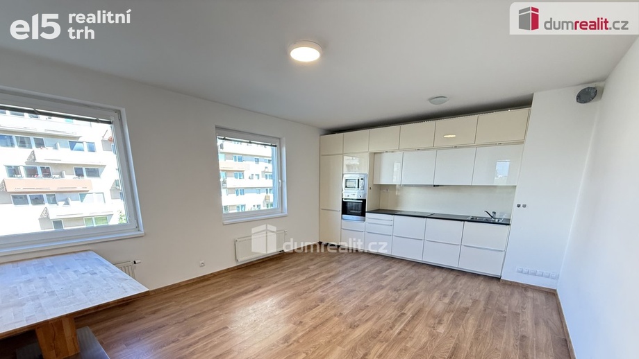 Pronájem byty 2+kk, 62 m² - Praha - Horní Měcholupy