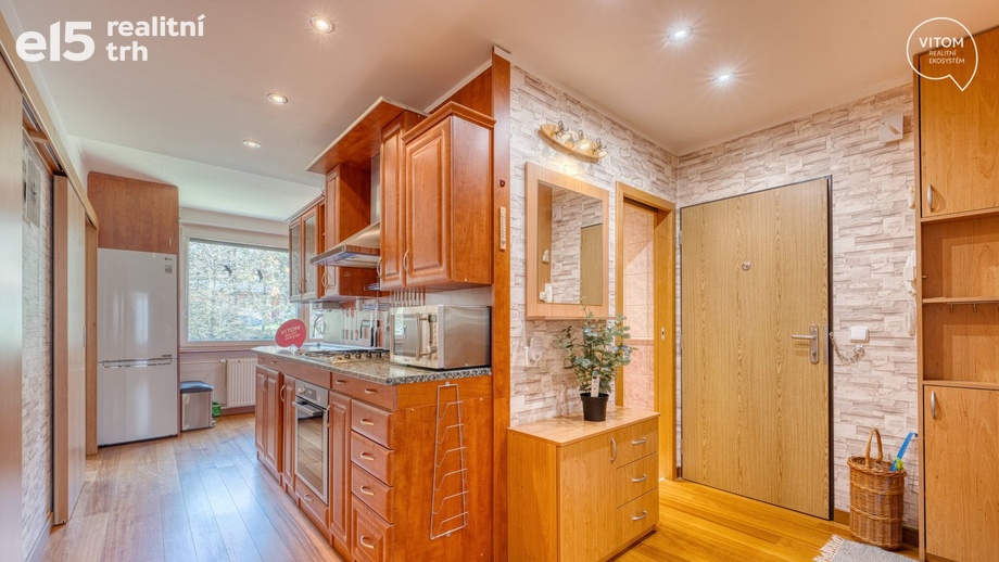 Pronájem byty 3+1, 80 m² - Brno - Bystrc