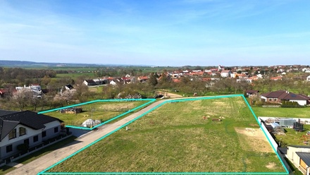 Prodej stavebního pozemku 1 094 m², Loukov