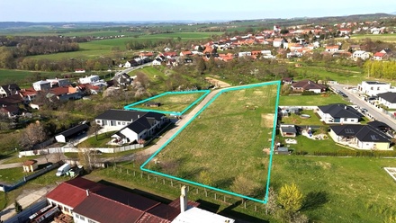 Prodej stavebního pozemku 1 094 m², Loukov