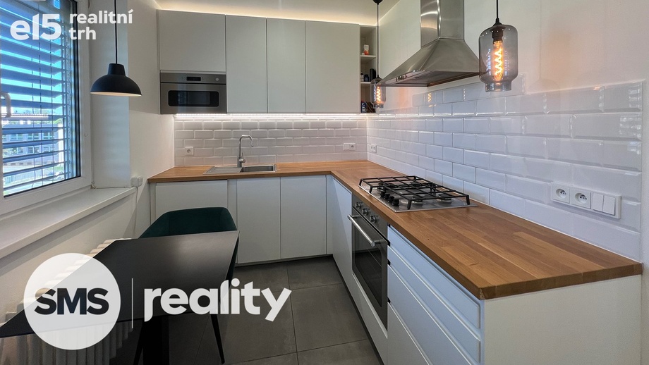 Pronájem byty 2+1, 52 m² - Hradec Králové