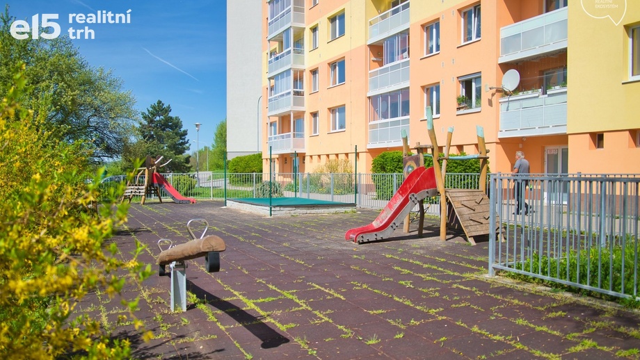 Pronájem byty 4+1, 78 m² - Brno - Nový Lískovec