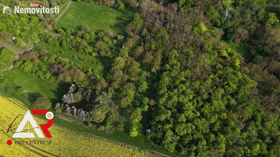 Prodej zahrady 980 m², Hostěrádky-Rešov