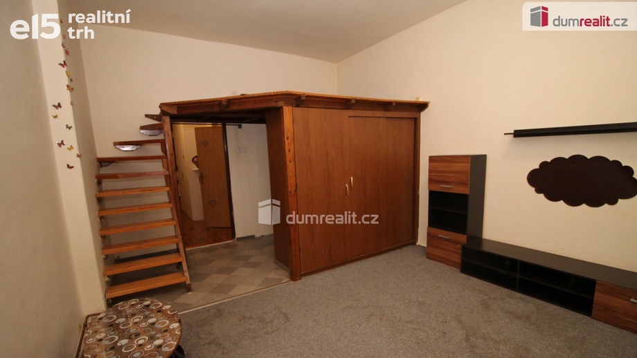Pronájem byty 1+1, 45 m² - Karlovy Vary - Rybáře