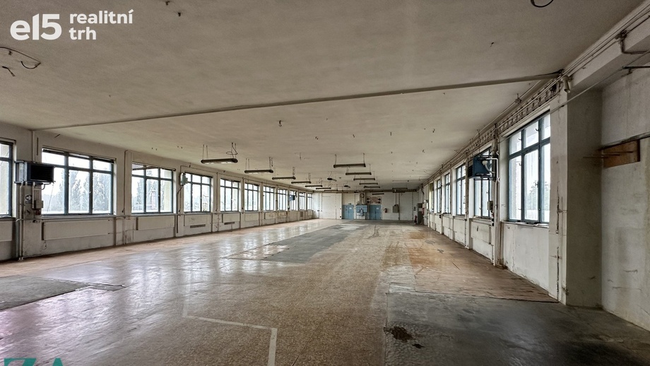 Pronájem sklady, 1 000 m² - Luby