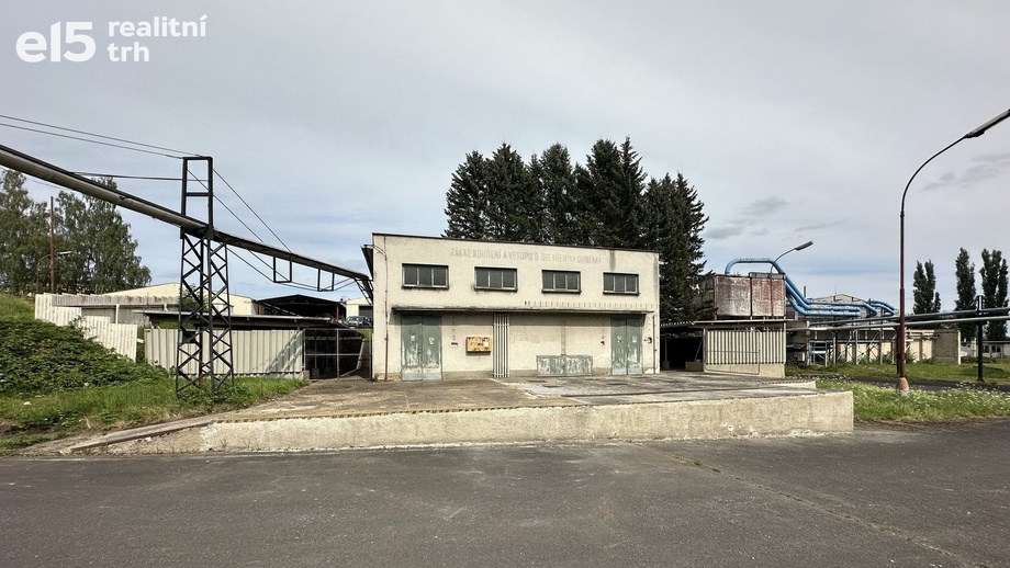 Pronájem sklady, 350 m² - Luby