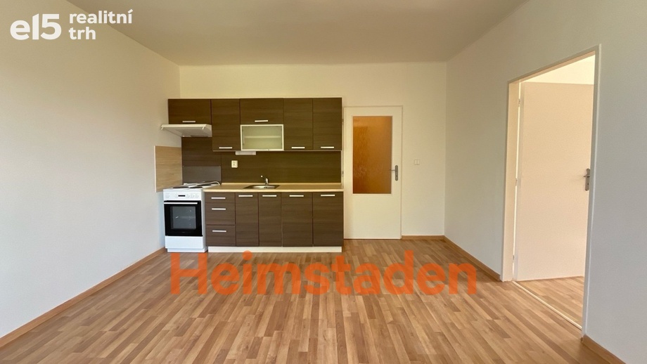 Pronájem byty 2+kk, 37 m² - Havířov - Město