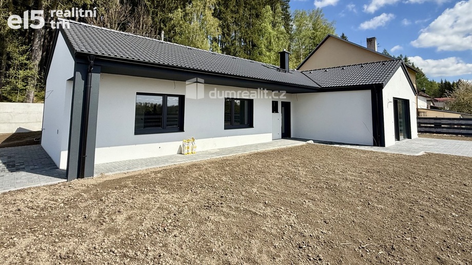 Prodej domy na klíč, 135 m² - Valy